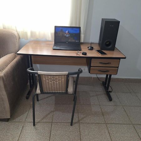 Apartamento Com Estacionamento, Wi-Fi, Ar Condicionado A 300 Metros Da Praia Da Enseada No Guaruja. Exterior foto