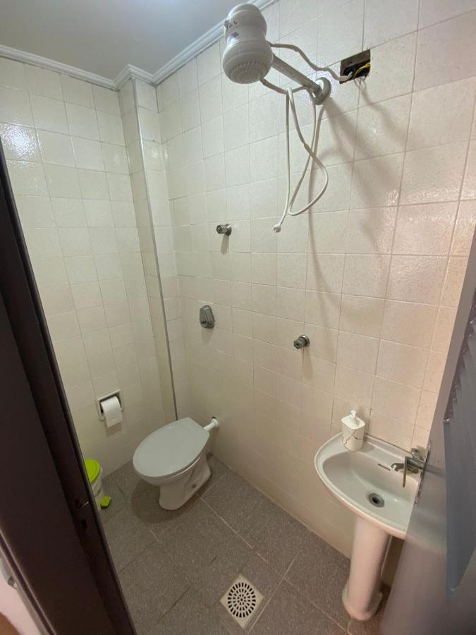 Apartamento Com Estacionamento, Wi-Fi, Ar Condicionado A 300 Metros Da Praia Da Enseada No Guaruja. Exterior foto