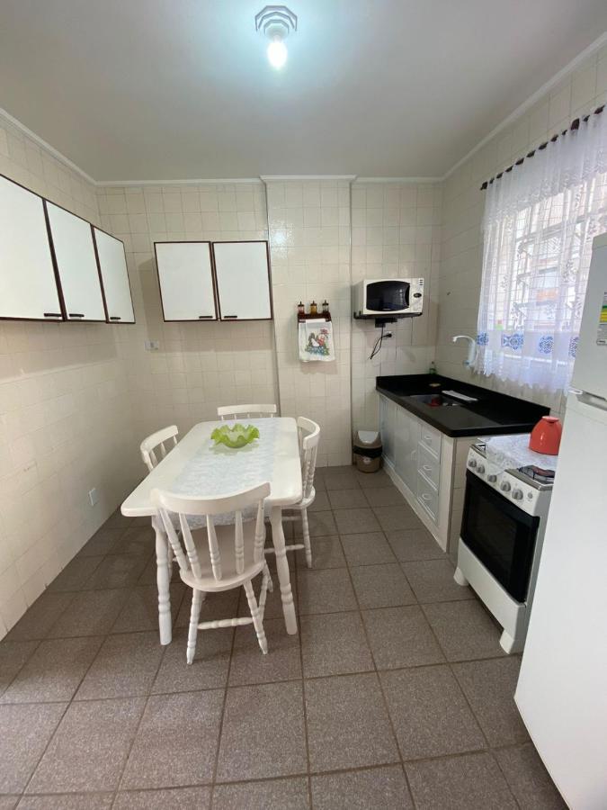 Apartamento Com Estacionamento, Wi-Fi, Ar Condicionado A 300 Metros Da Praia Da Enseada No Guaruja. Exterior foto