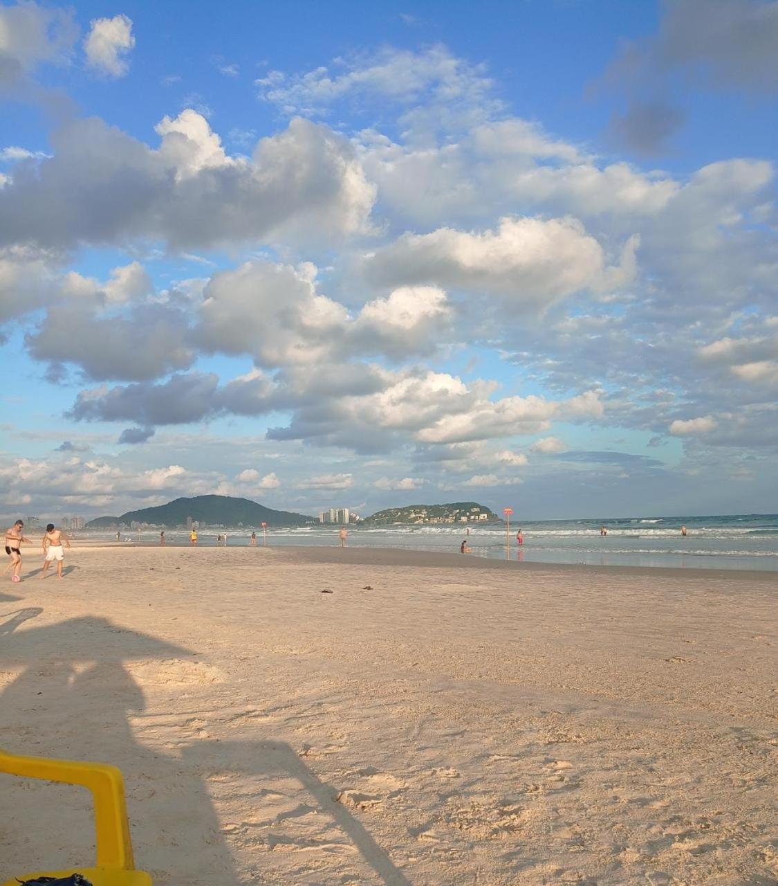 Apartamento Com Estacionamento, Wi-Fi, Ar Condicionado A 300 Metros Da Praia Da Enseada No Guaruja. Exterior foto
